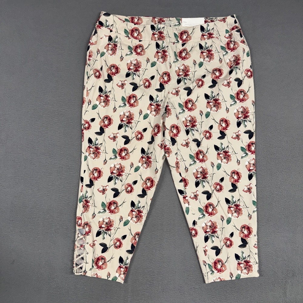 Cato Pants Womens 24W Cream Red Floral Slim Ankle Hi-Rise Lattice Hem NWT New